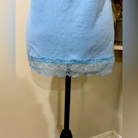 Light Blue Lace Trim Camisole - Picture 6 of 7